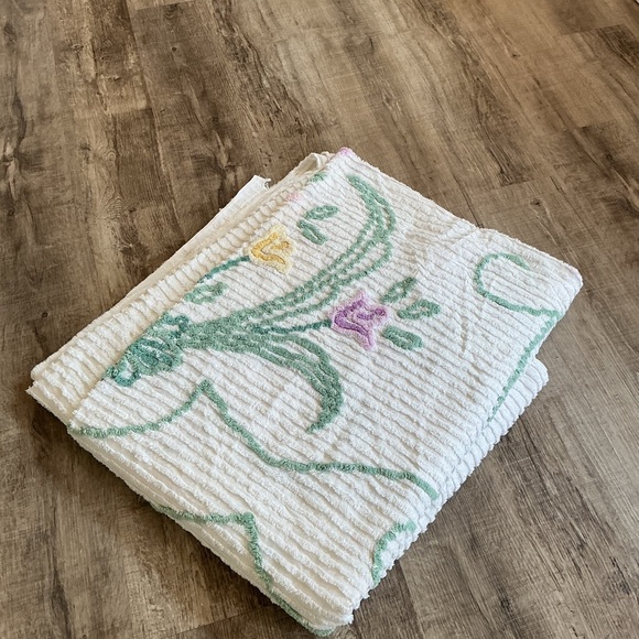 White Chenille Bedspread with Green Scrollwork and Pastel Floral Accents